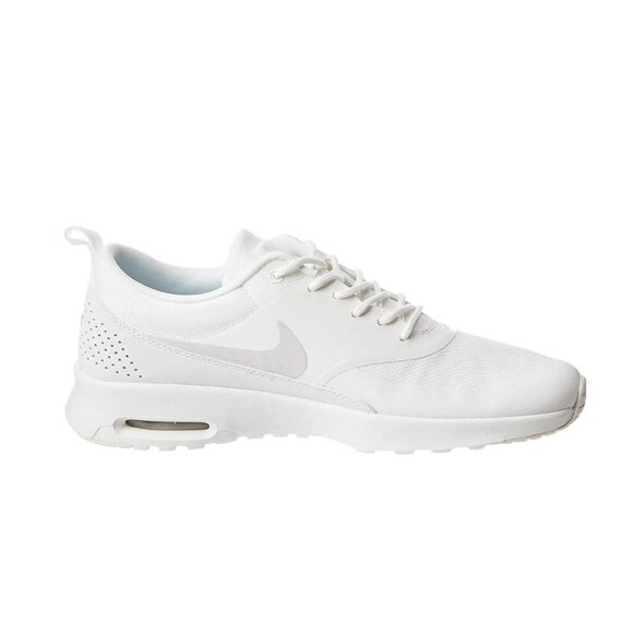 NIKE Air Max Thea in White Size 7.5 - Picture 1 of 5
